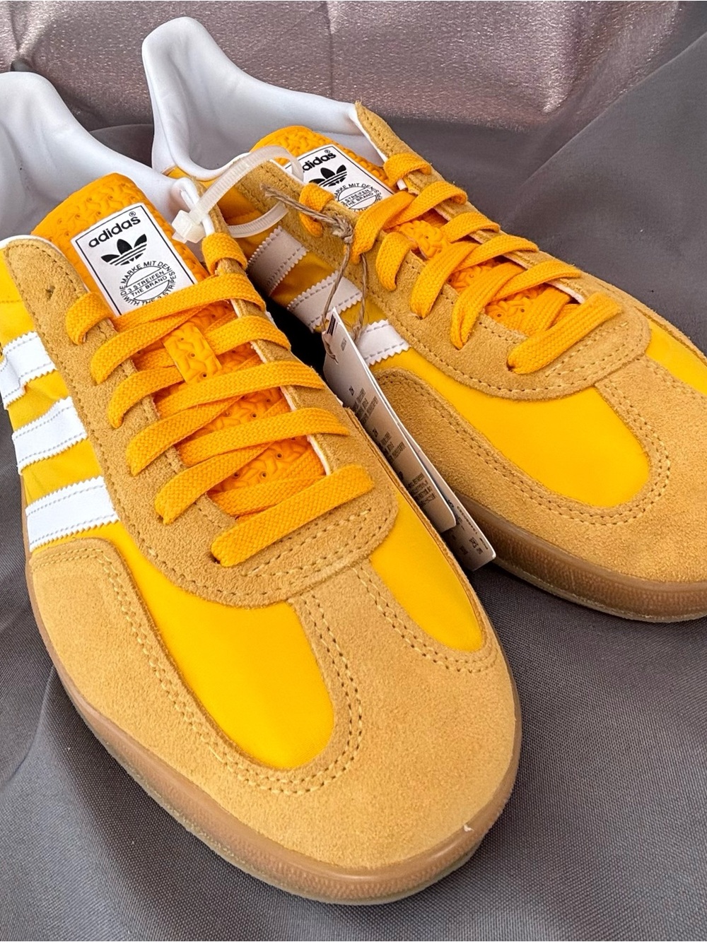 Adidas Gazelle Yellow White Gum Suede Men’s Size 12 New No Box - Picture 13 of 16